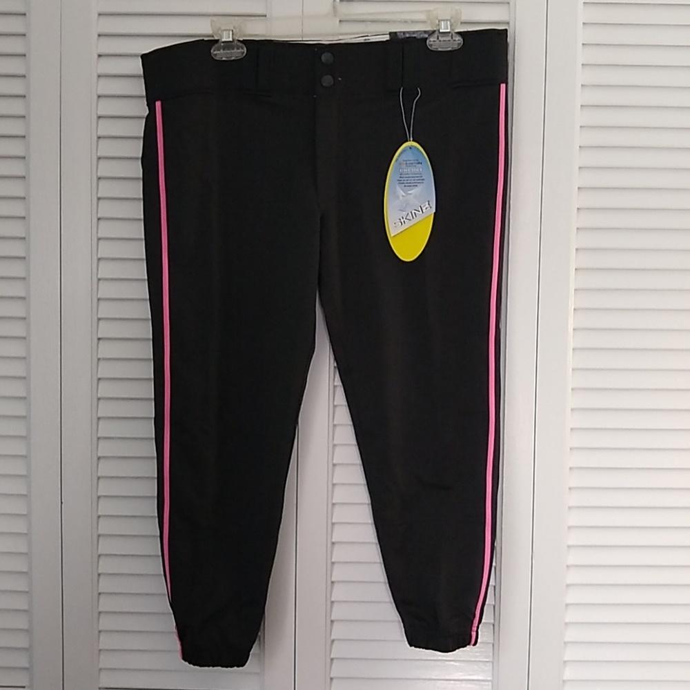 NWT Sport Capris - Easton Women's Pro Piped Pant